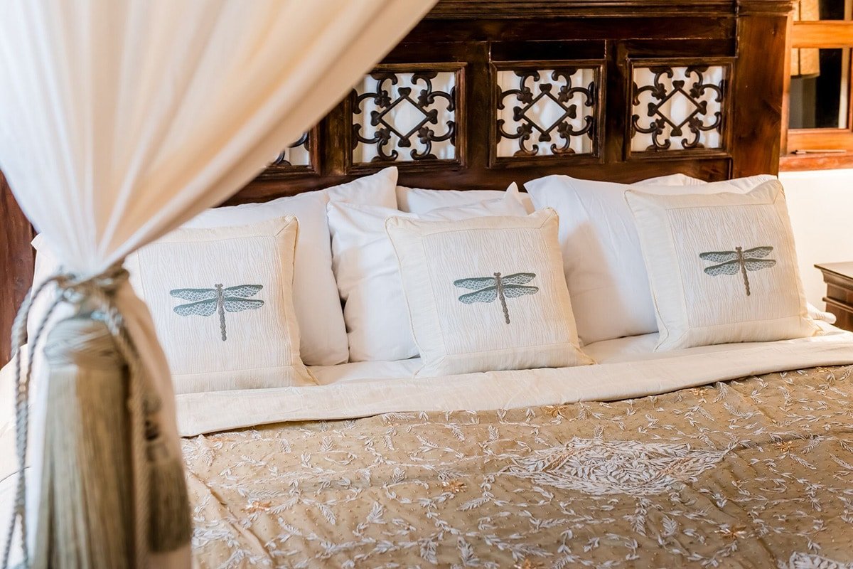 Oceanside Villa With Pool & Terrace – Casa Sonrisa gallery image 3