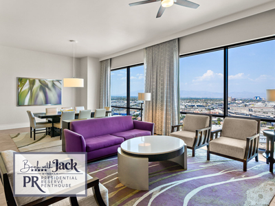 BREATHTAKING 3BR Presidential Suite Desert Blue