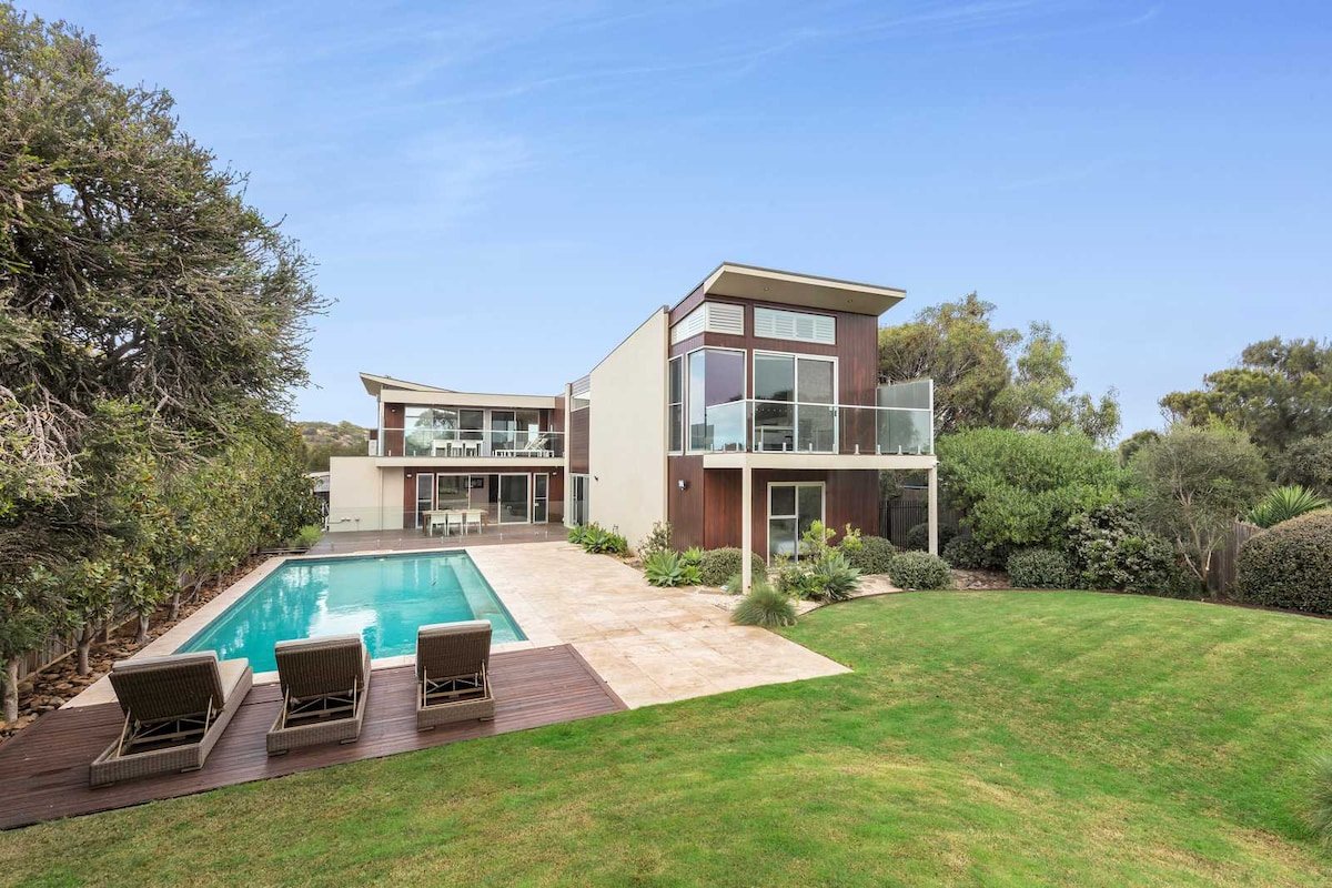 The Ultimate Sands Retreat Pool, Beach & Golf gallery image 2