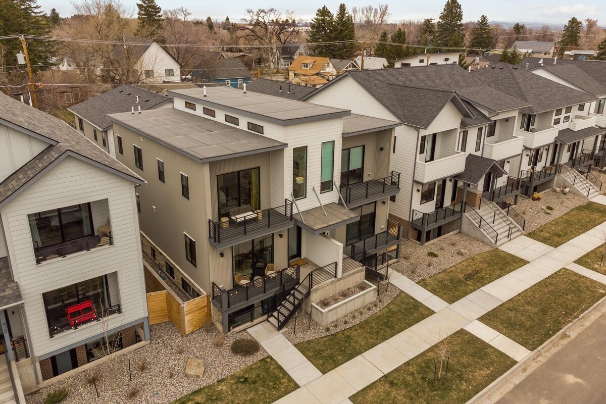 Casa Opa – Immaculate luxury townhome just a few b gallery image 5