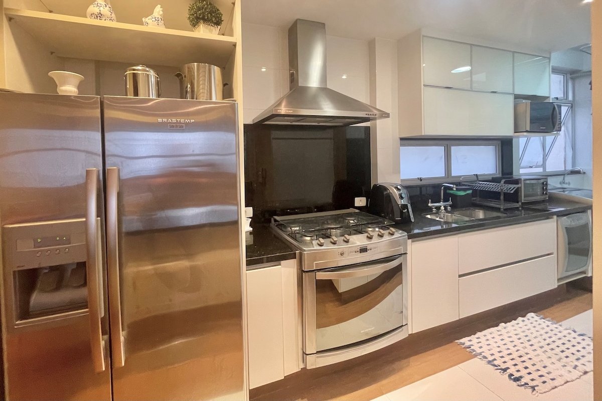 Leblon lindo 3 quartos próx. a praia c/vaga! Amei gallery image 5