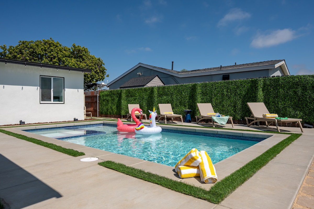 *Mins to Beach~Citrus Oasis~San Diego~Heated Pool* gallery image 5