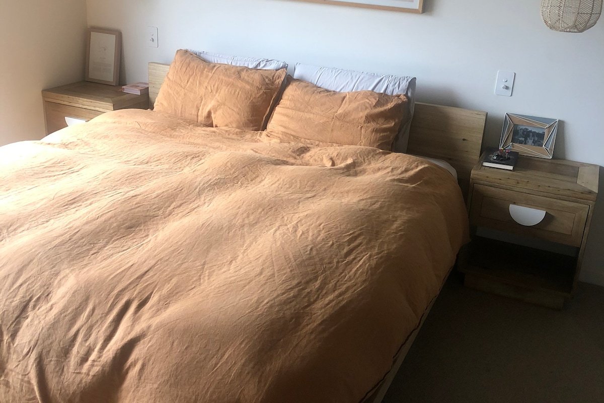 Coolum Beach Break + Granny Flat + pet friendly gallery image 3