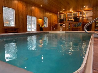 The Pool House – beautiful country farmhouse