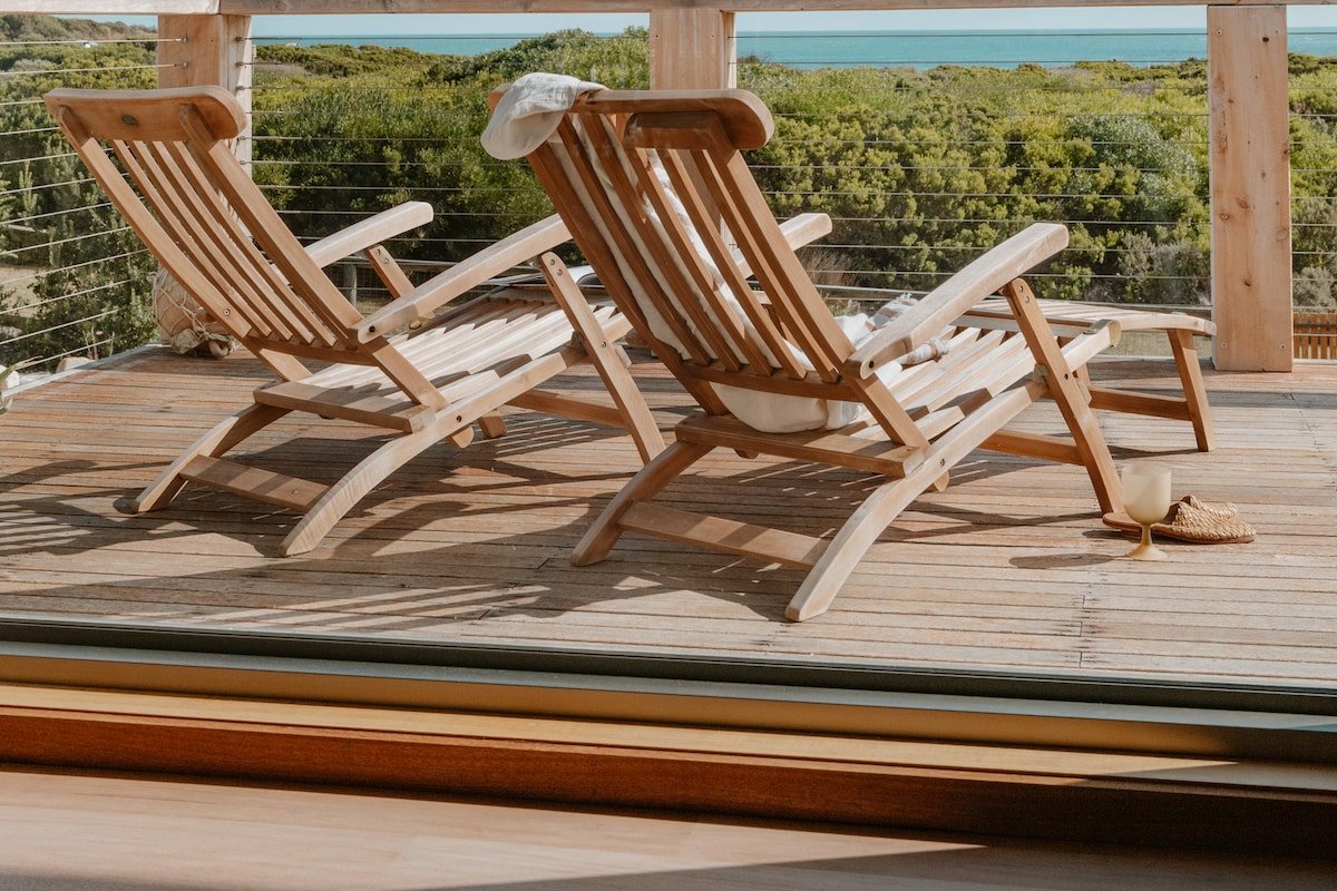 Sunsets Bay of Martyrs Coastal Luxury Beach House gallery image 4