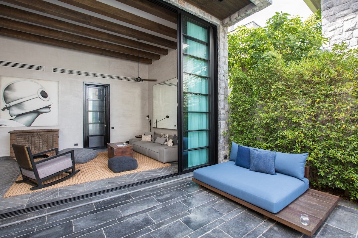 Clay Beach Samui V2 (3 Bedroom Beachfront Villa) gallery image 2