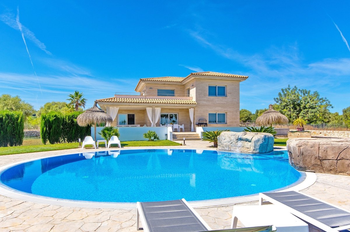 Finca Torrat gallery image 2