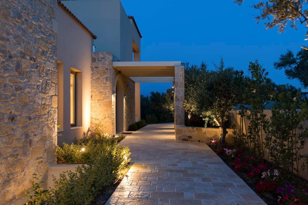 Villa Cielo – Minutes from beach – Luxury gallery image 4