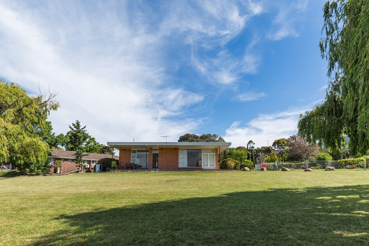 The River House at Riverfront Motel gallery image 3