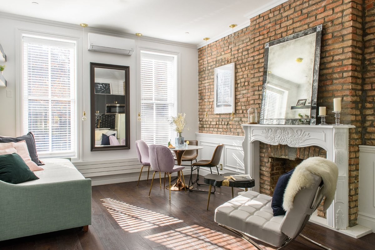 Stunning design Townhouse, landscaped garden, 2BR