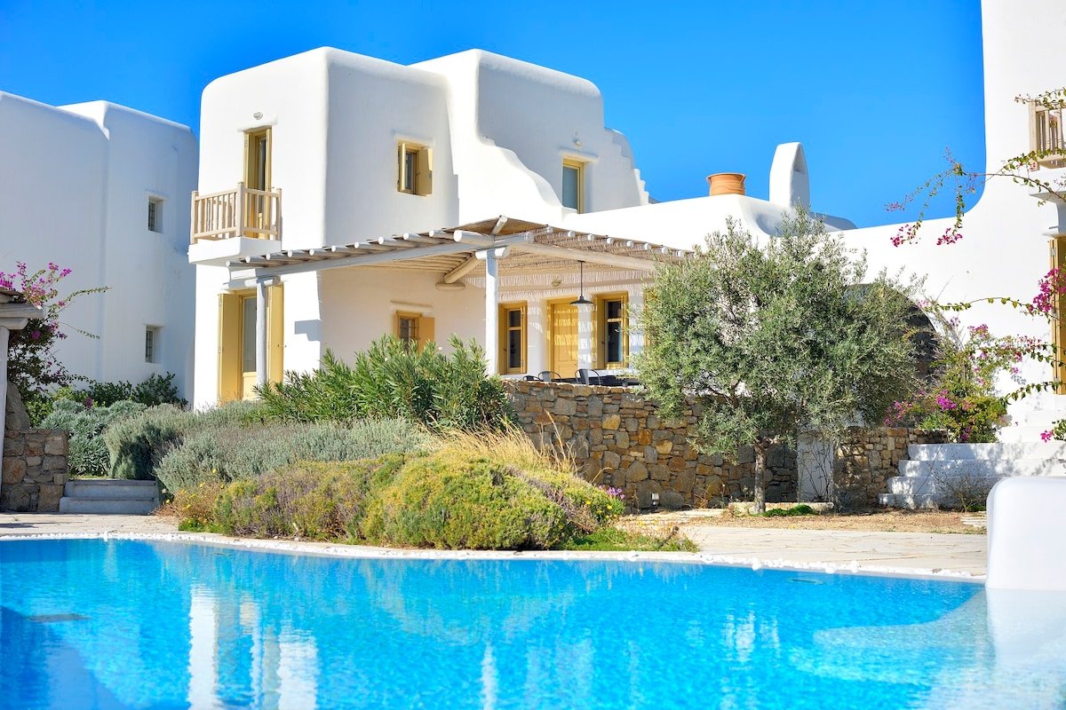Cycladic Villa Lydia With Pool gallery image 5