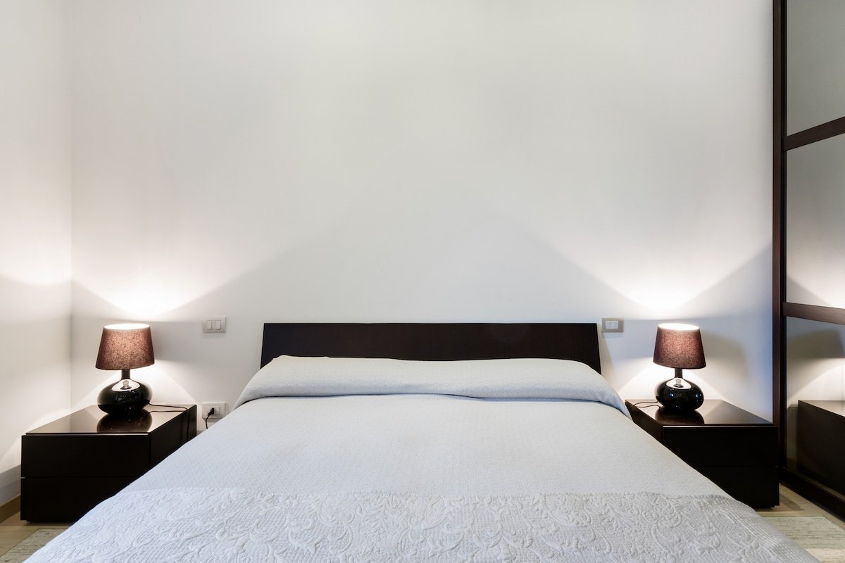 Modern Apartment Next to the Duomo gallery image 3