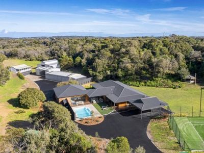 Coastal Luxe – Pool, Tennis, Sauna, Basketball