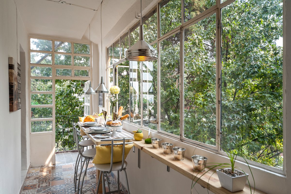 Lomas French Balcony