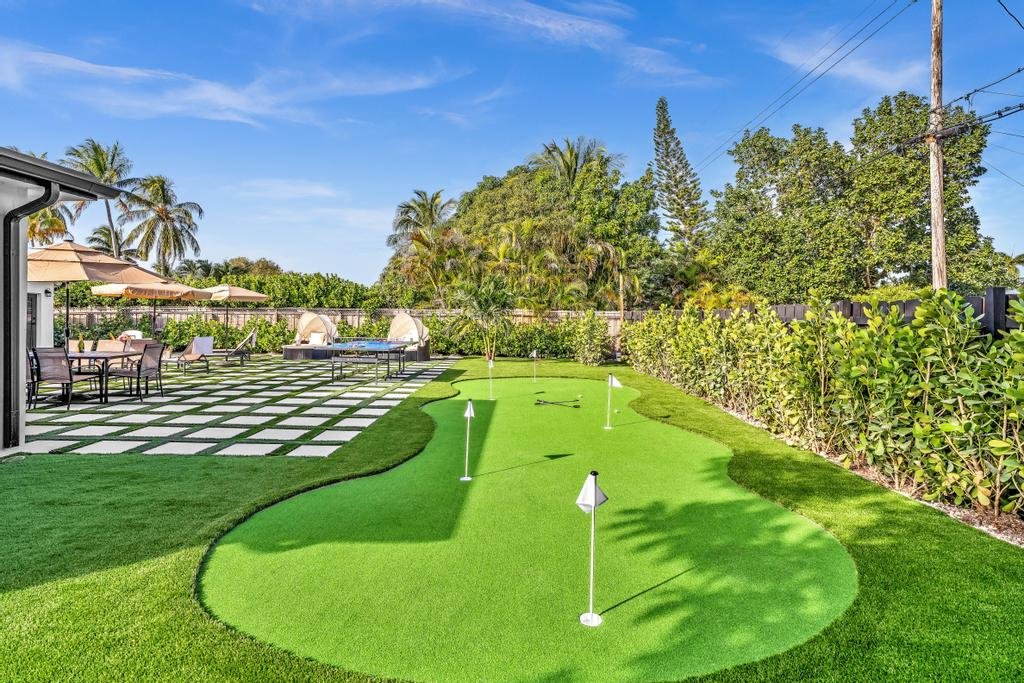 Lux Villa w/Htd Pool, Gym, Games, Golf, Near Beach gallery image 4