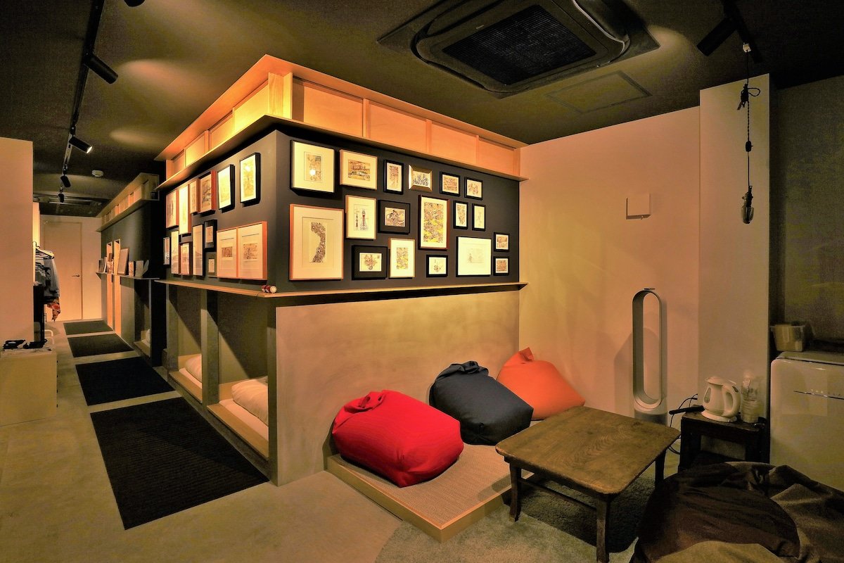 Tokyo-skytree /Narita, Haneda aireport /clean gallery image 3