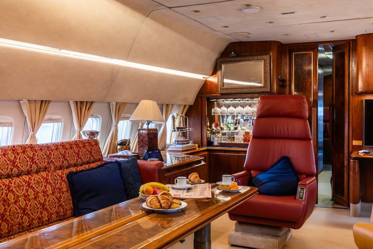 Boeing Airliner Private Jet with hot tub and sauna gallery image 3