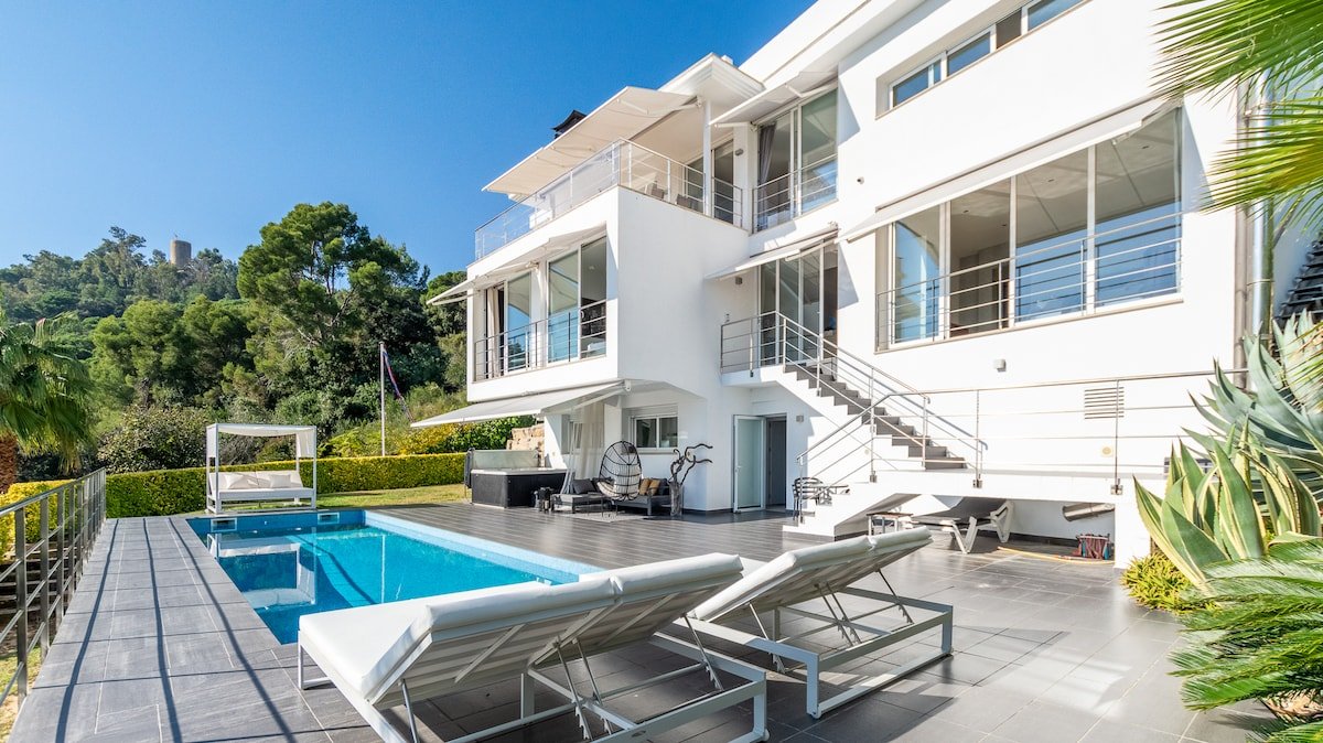 ★ CoastalVillas – Villa Alta Vista ★stunning villa gallery image 2