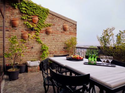 Penthouse Beyoglu: Elevator/lift-Terrace-View-AirC