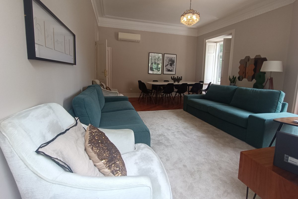 Park Deluxe/6 Rooms/Air Conditioner