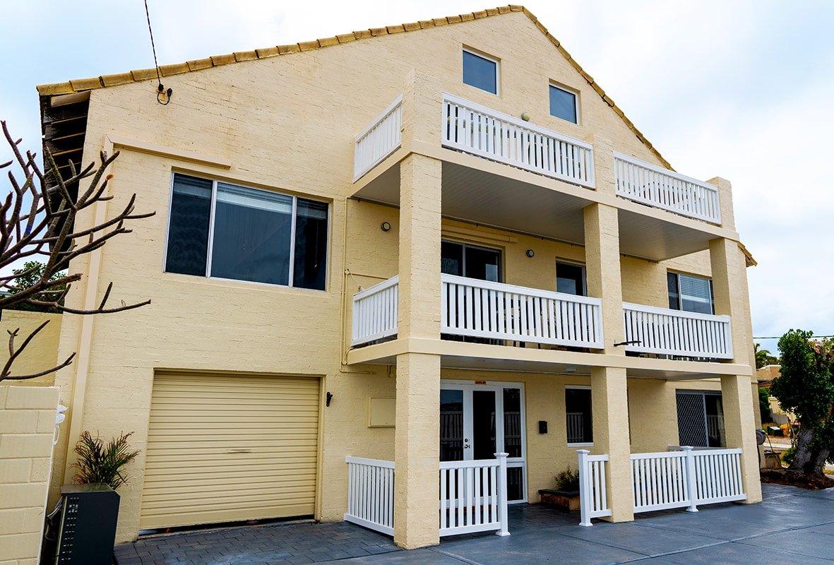 Quinns beach Mansion apartment 2 gallery image 5