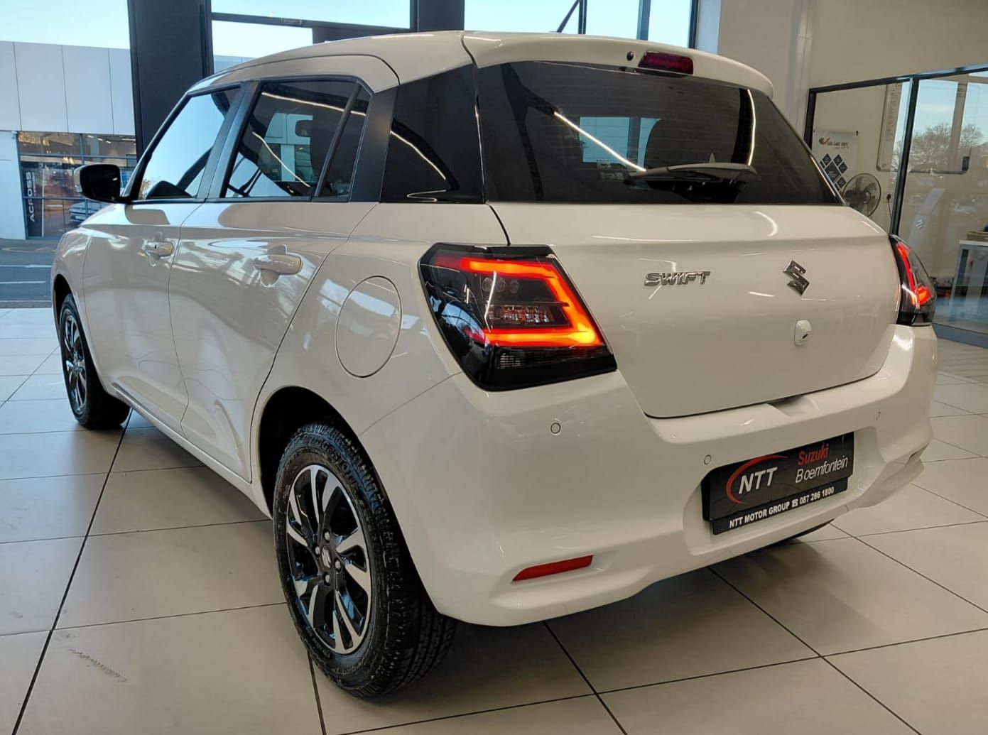 Used car gallery