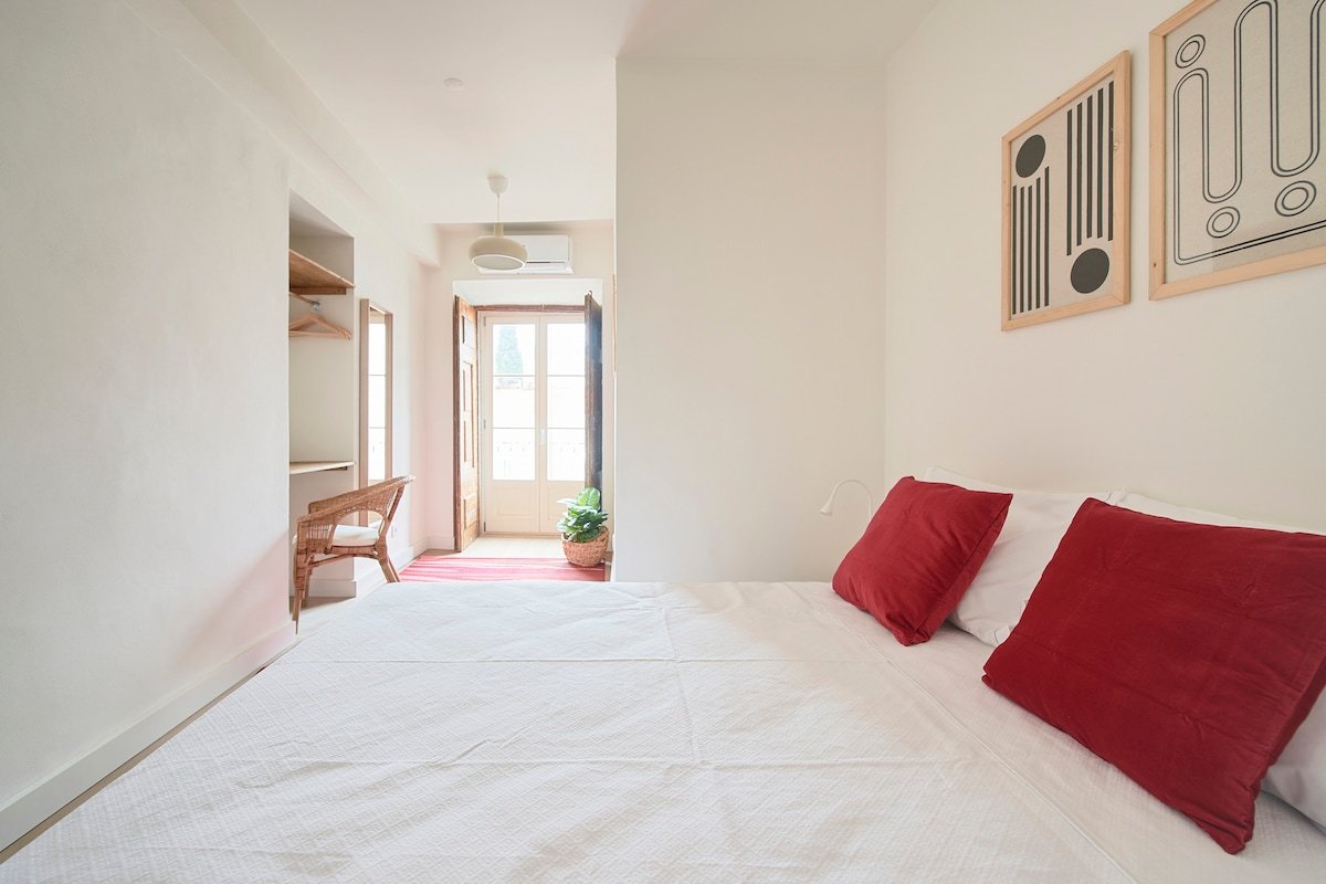 Alfama Village@ porta6 gallery image 2