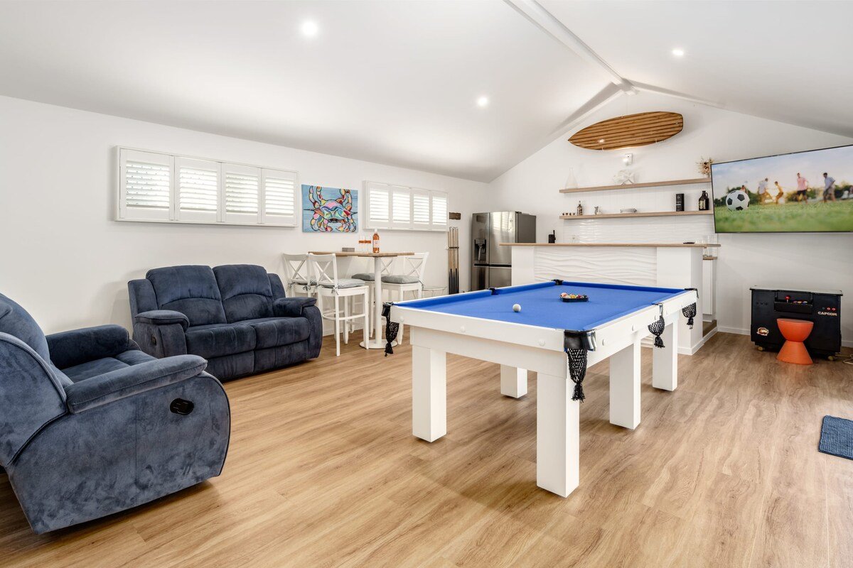 Golden Beach Ultimate Family Getaway gallery image 3