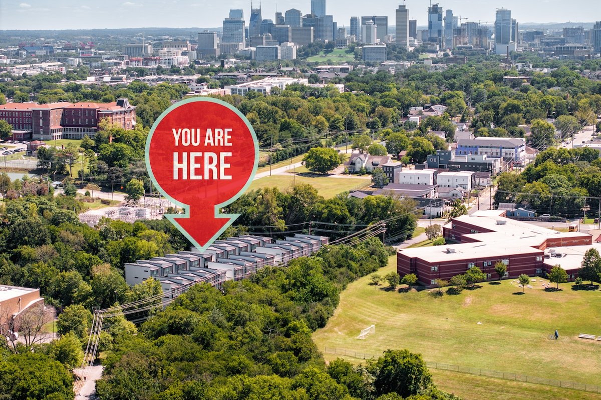 2 Downtown homes *23 beds* 6 min to Broadway gallery image 4