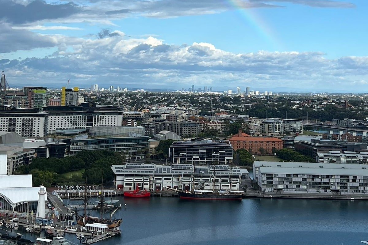 City Center Harbour View Three Bedrooms Penthouse gallery image 3