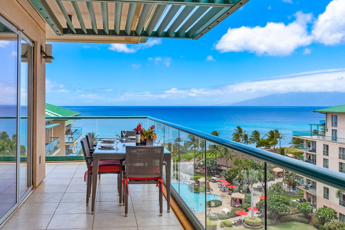 Maui Resort Rentals: Honua Kai Penthouse 3BR