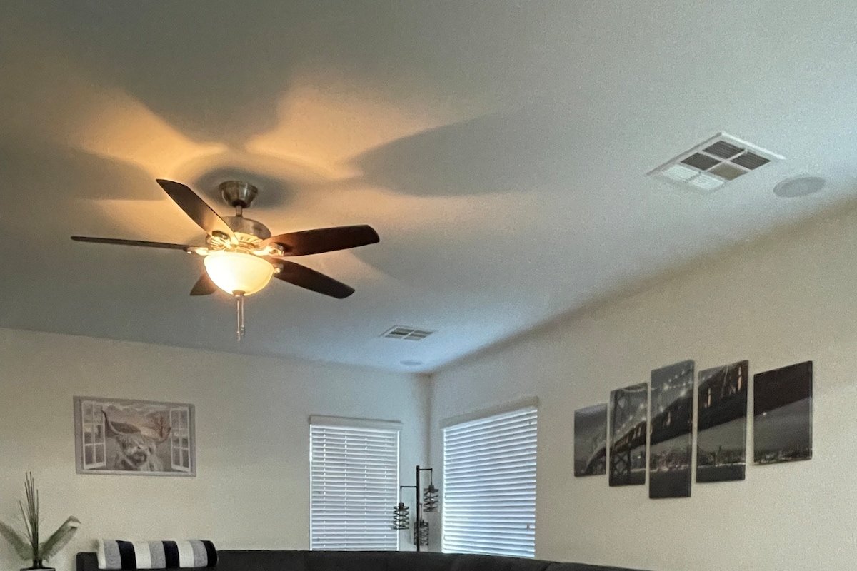 Luxurious 5 Bedroom Vegas Home w/Loft! Sleeps-14 gallery image 5