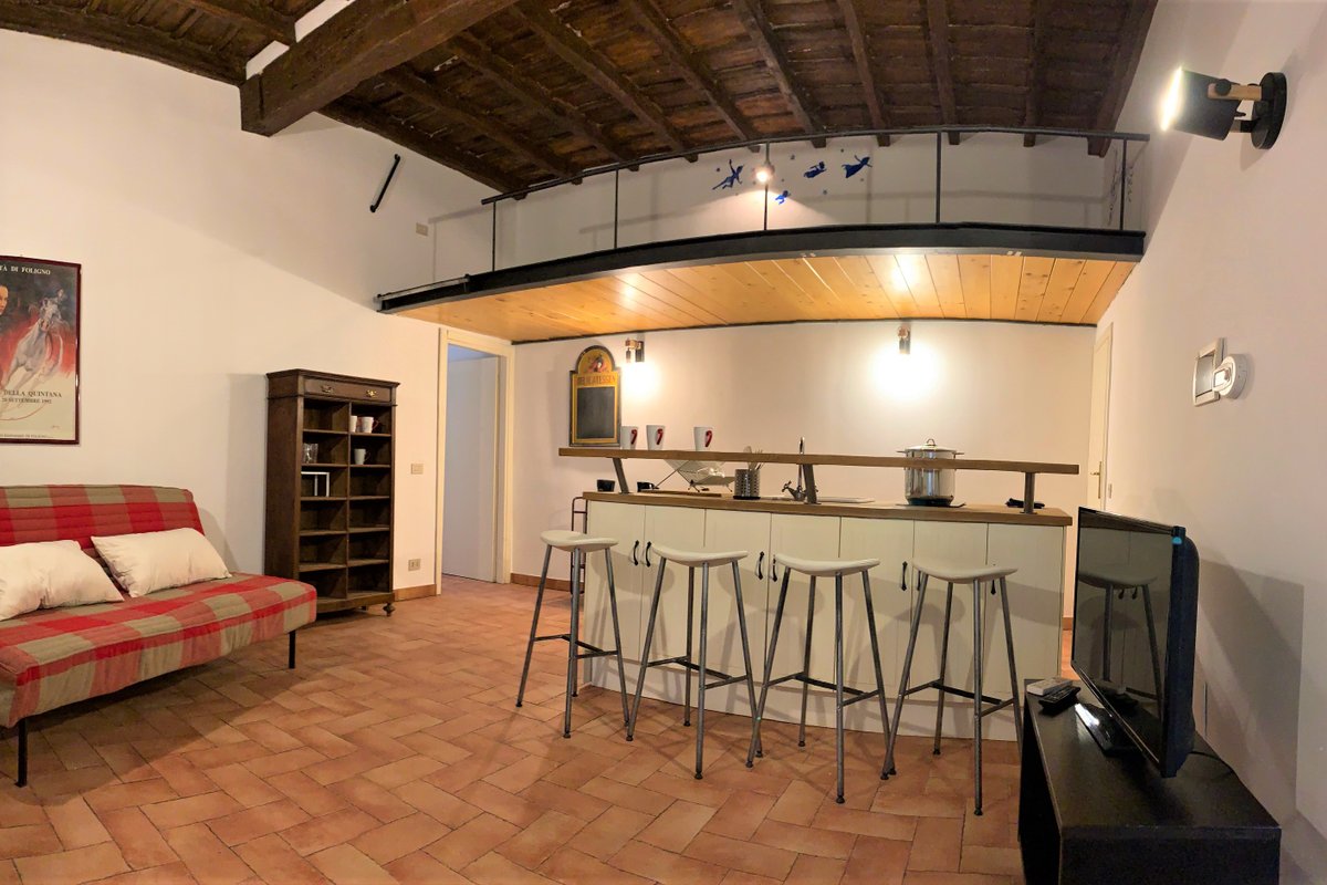 Beautiful Navona – historic house