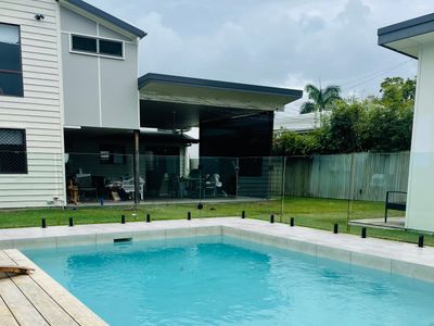 Coolum Beach Break + Granny Flat + pet friendly