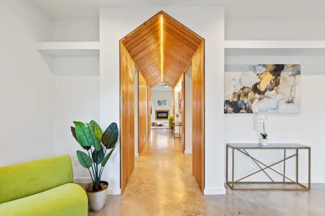 Stunning Architectural Gem in the HEART of Dallas! gallery image 5