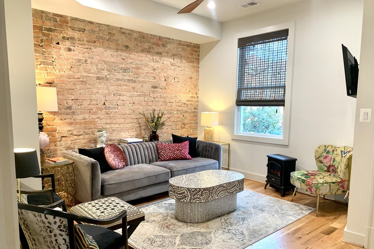 Excellent Capitol Hill home, explore DC, Park Free