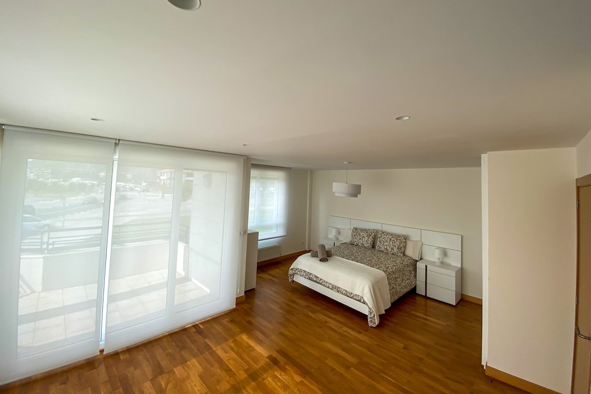 Beautiful villa in unique surroundings. gallery image 4