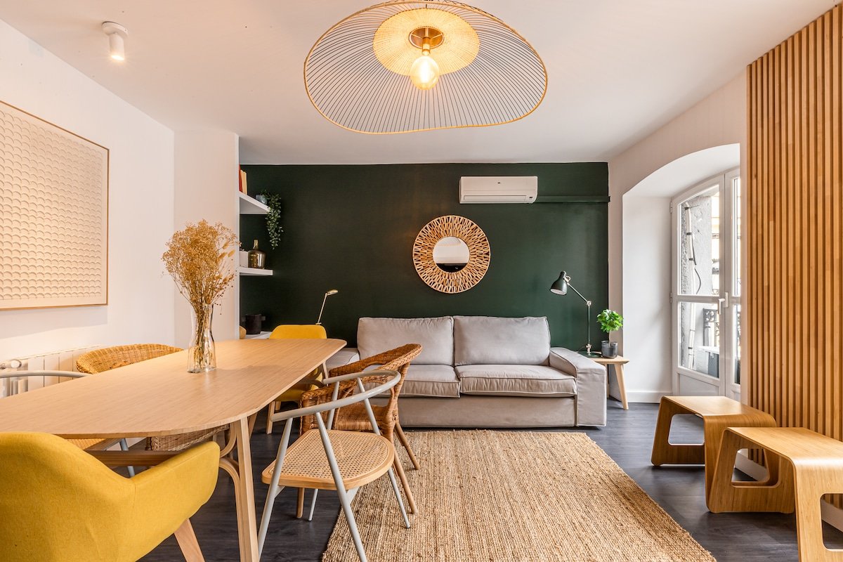 Queens Plaza Mayor I gallery image 3