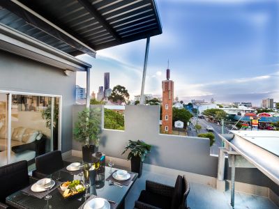 LUXE 2 Brunswick St Terrace Apartment Pet Friendly