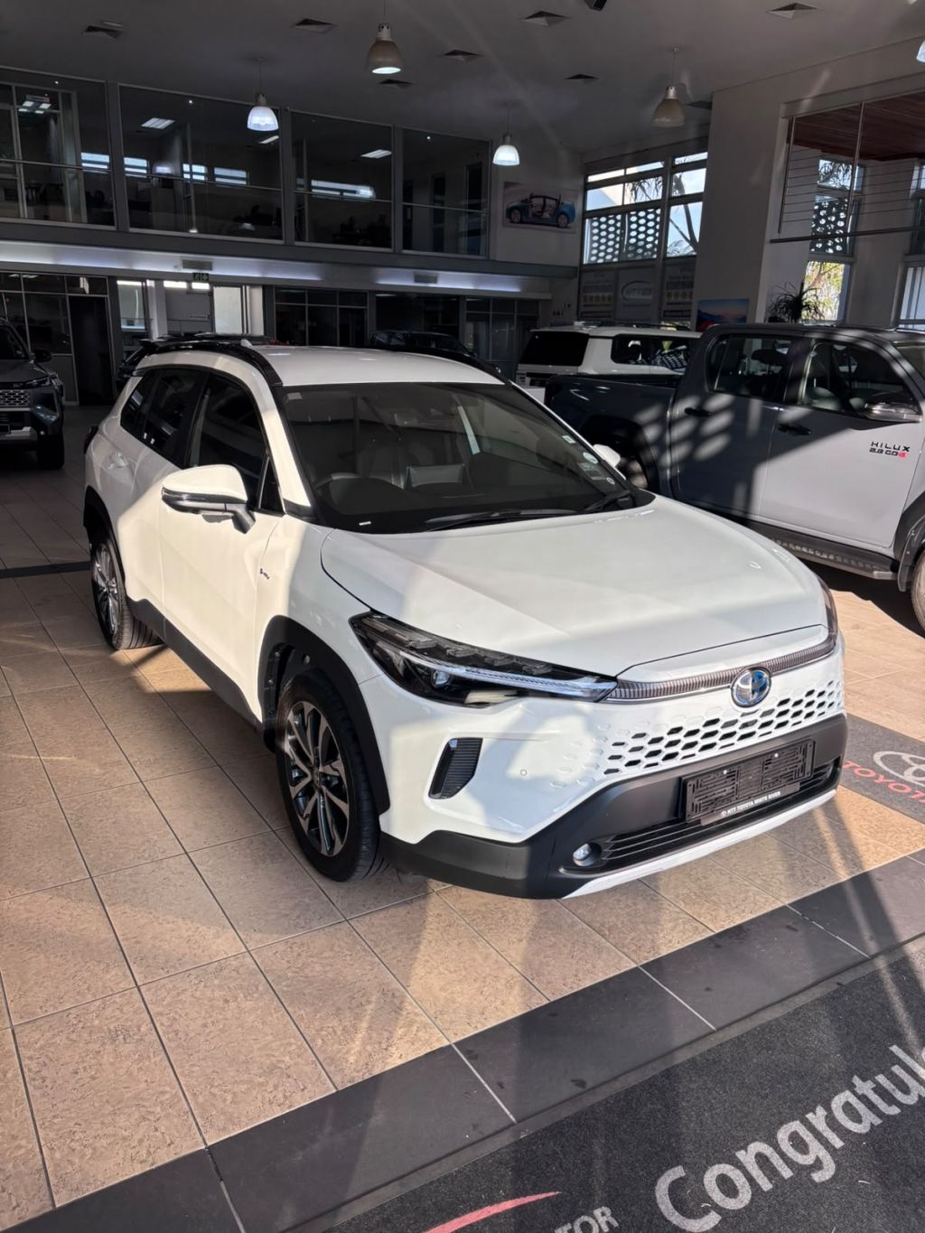 TOYOTA COROLLA CROSS 1.8 XR HYBRID for Sale in South Africa
