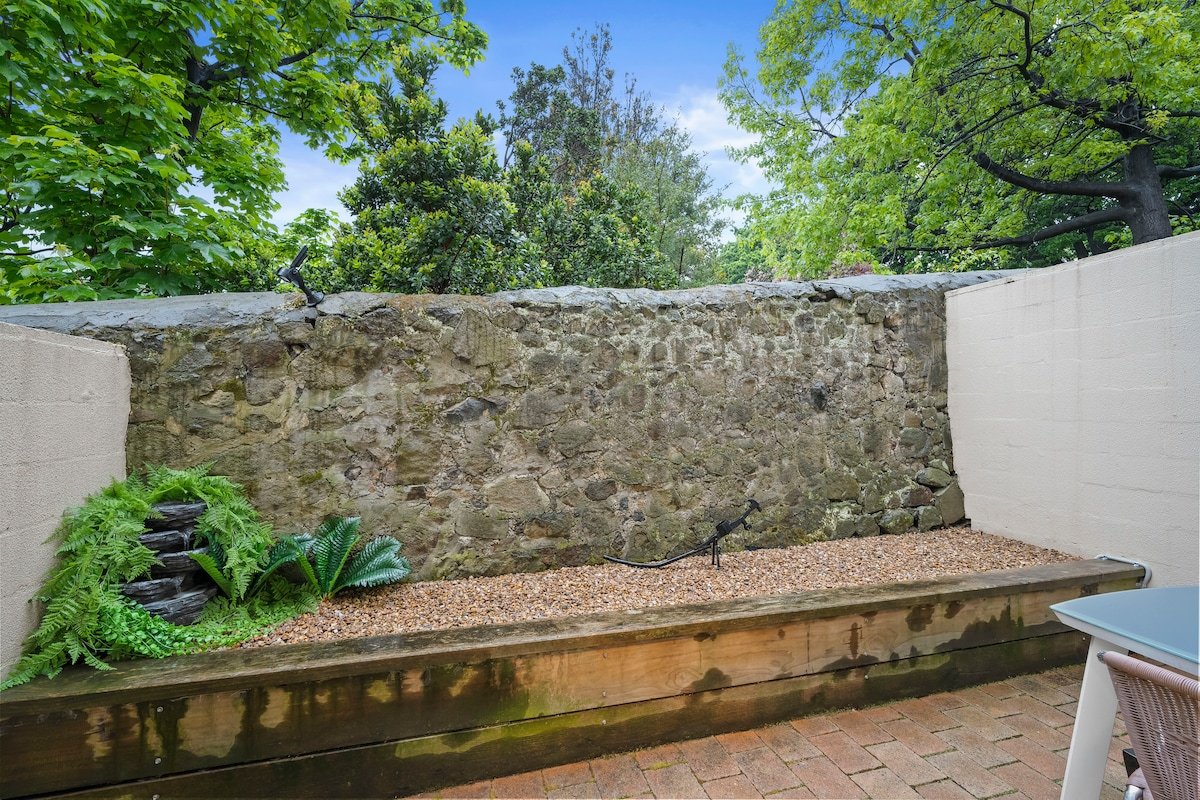 Hobart City Townhouse gallery image 5