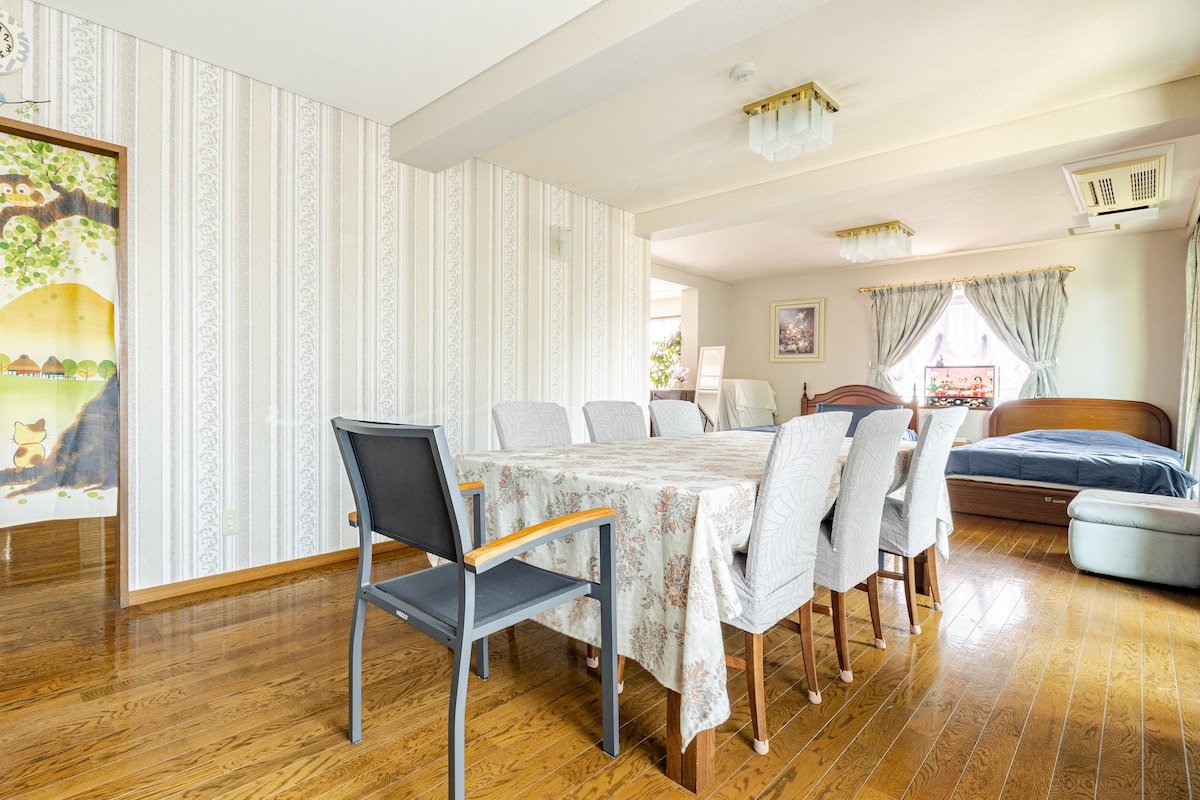 175㎡ Luxury 3F&4F Suite – 5min train to Shinjuku gallery image 5