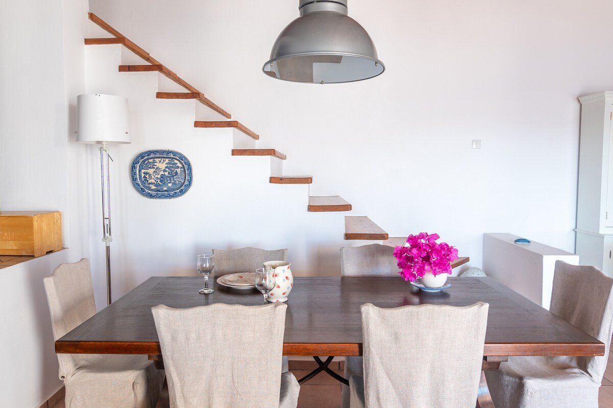 Beautiful Traditional Villa in Patmos gallery image 4