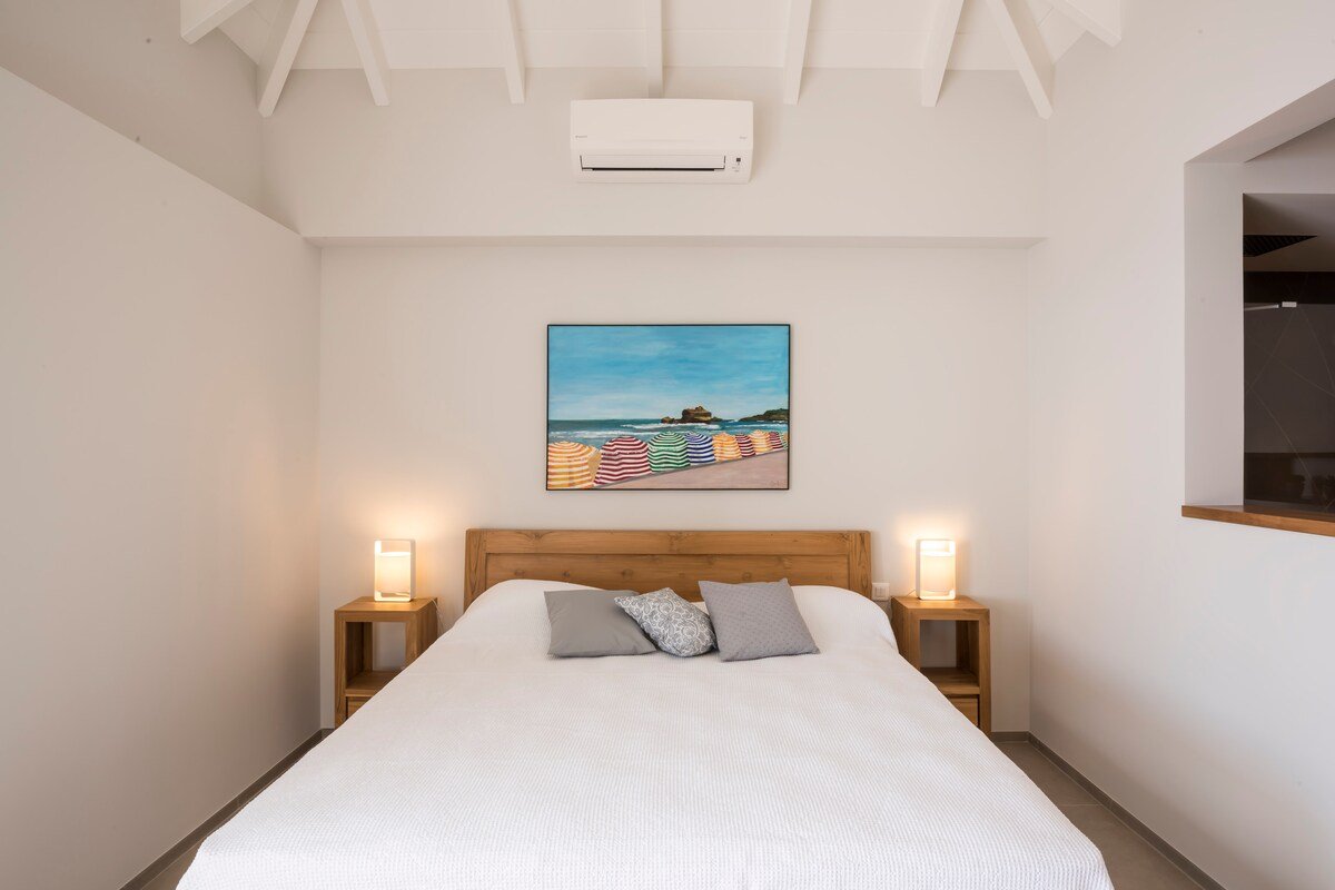 Belharra gallery image 2