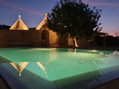 trulli con piscina tra mare e natura