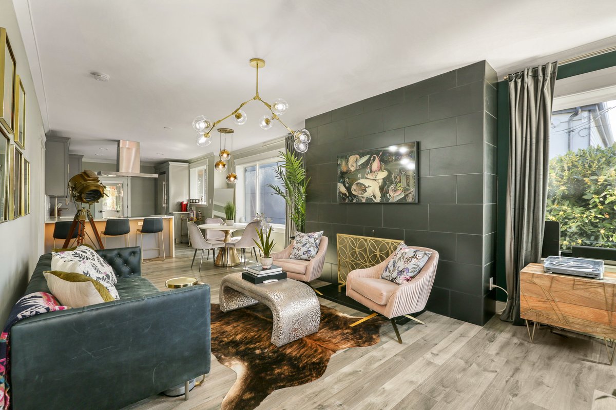 Casa Ballard-Mid-Century Modern Entire House