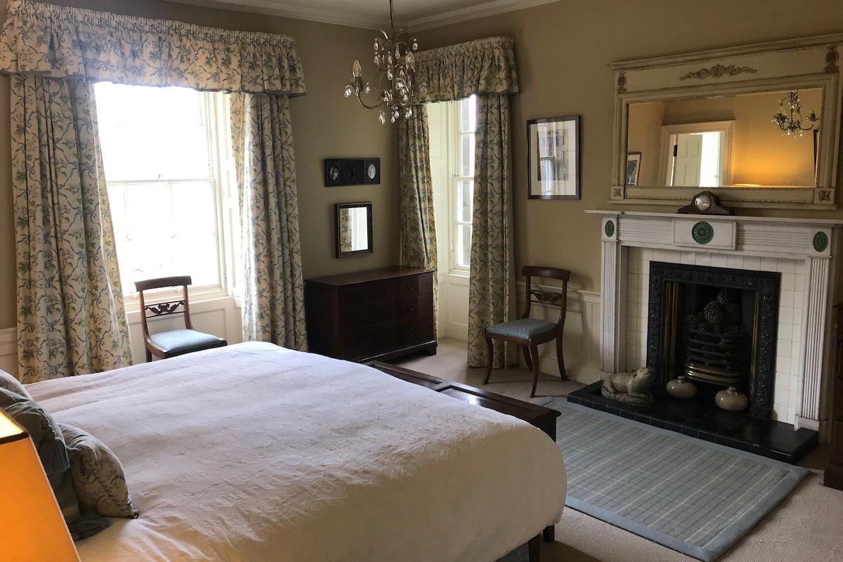 A beautiful well appointed comfortable family home gallery image 4