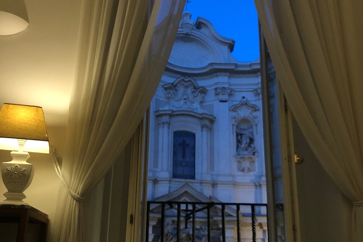 NEW! PalazzoFranchi Pantheon gallery image 2