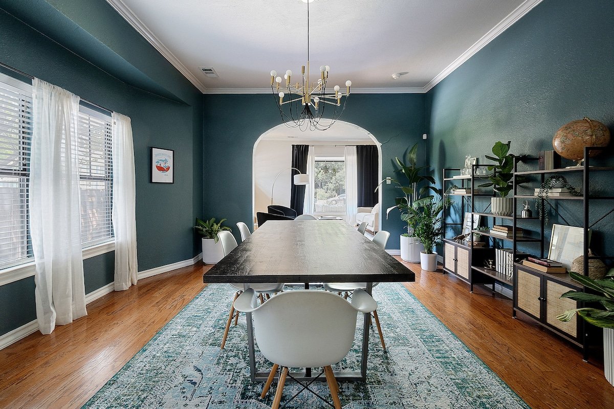 Dream Home – Lakewood, Greenville Ave No. 5800 gallery image 5