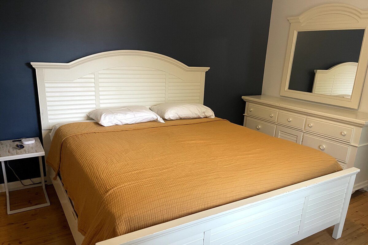 The Gansett gallery image 4